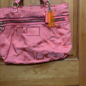 Gently used coach large shoulder bag